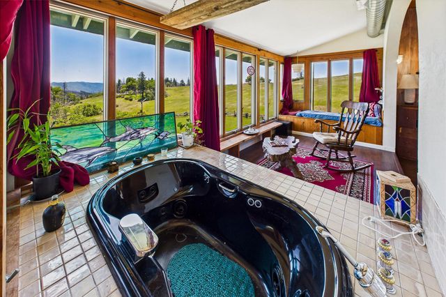 4540 Zenia Lake Mountain Road, Kettenpom, CA 95595