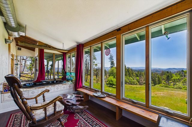 4540 Zenia Lake Mountain Road, Kettenpom, CA 95595