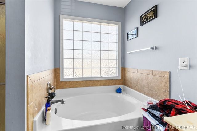 9008 Grouse Run Lane, Fayetteville, NC 28314