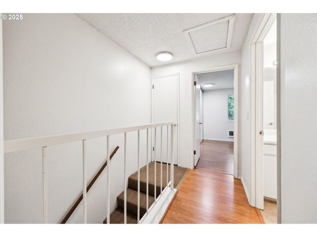 23882 Ne TREEHILL Dr, Wood Village, OR 97060