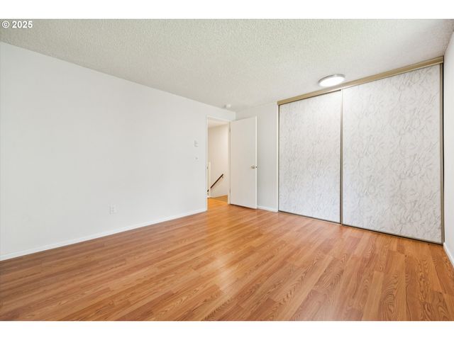 23882 Ne TREEHILL Dr, Wood Village, OR 97060