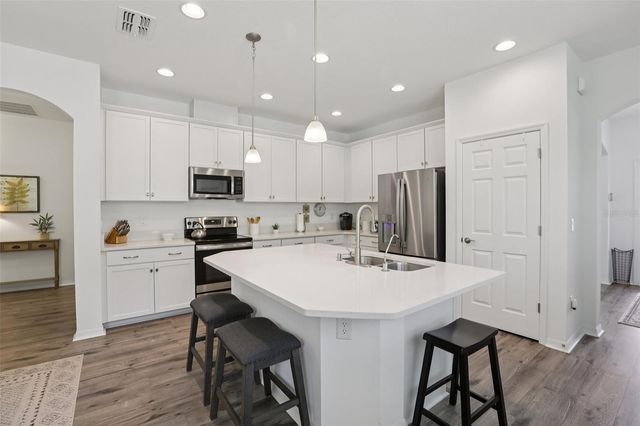 7114 GULF CYPRESS AVENUE, Land O Lakes, FL 34637