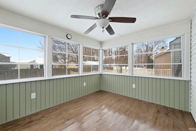 7314 Wood Meadows Lane, Fort Wayne, IN 46835