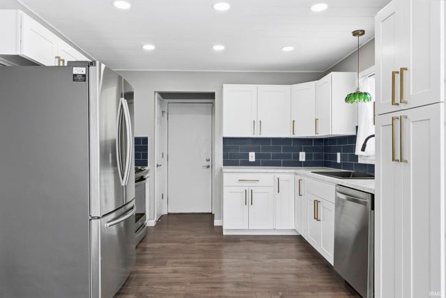 7314 Wood Meadows Lane, Fort Wayne, IN 46835