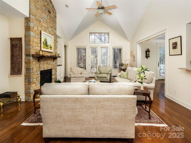 123 Orvis Stone Circle, Biltmore Lake, NC 28715