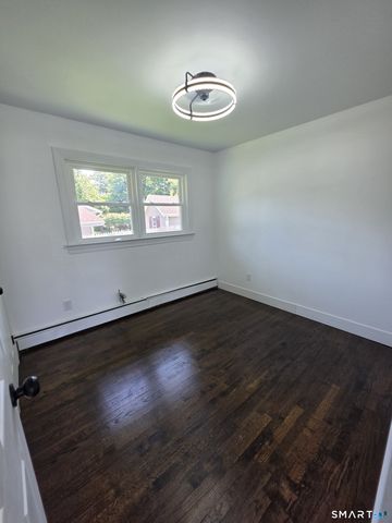 6 Devens Street, New Britain, CT 06051