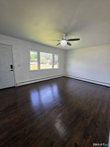 6 Devens Street, New Britain, CT 06051