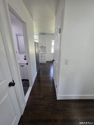 6 Devens Street, New Britain, CT 06051