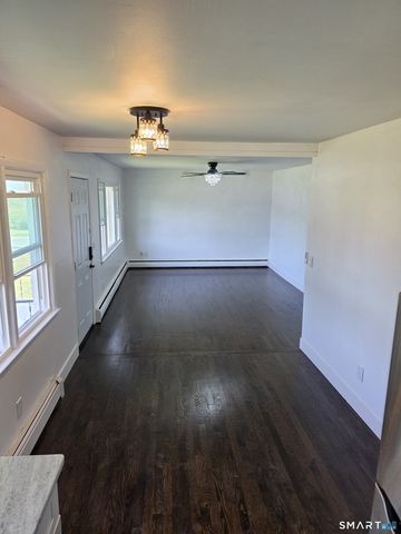 6 Devens Street, New Britain, CT 06051