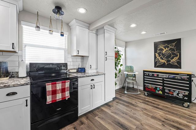 453 E 400 N, Tooele, UT 84074