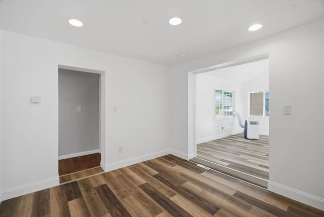 150 Lawndale St, Chicopee, MA 01013
