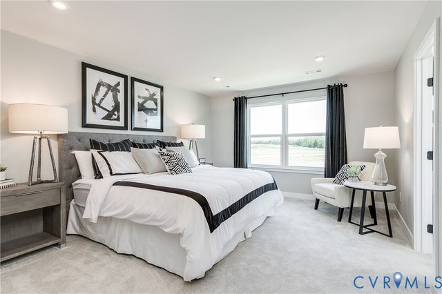 6342 Diamond Dove Dr, Chester, VA 23831