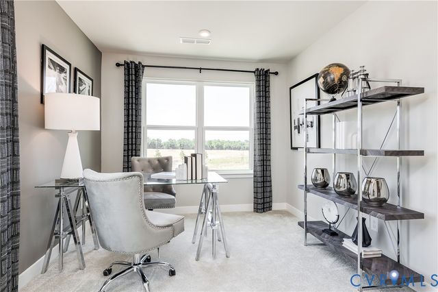 6342 Diamond Dove Dr, Chester, VA 23831