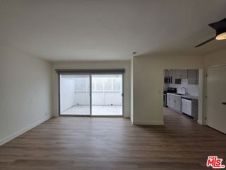 827 9th Street 7, Santa Monica, CA 90403