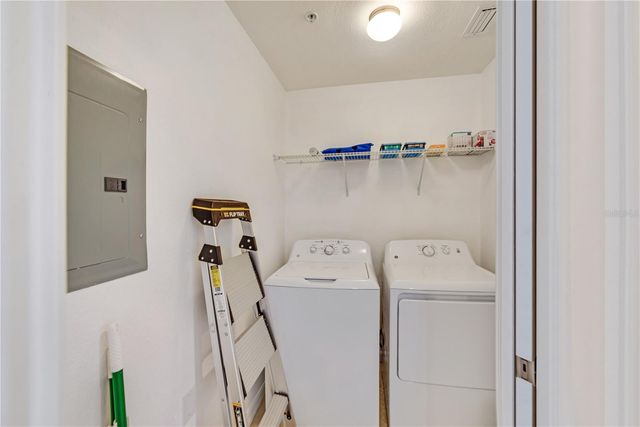 16804 VARDON TERRACE 201, Bradenton, FL 34211