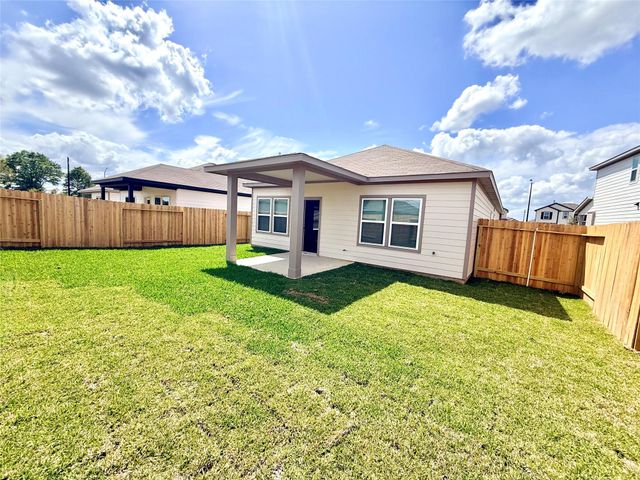 4015 Crowning Court, Brookshire, TX 77423