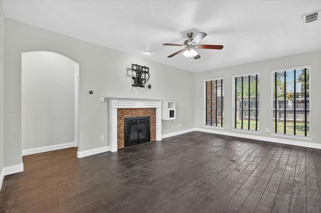 12709 Sweet Bay Drive, Fort Worth, TX 76040