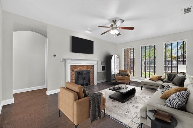 12709 Sweet Bay Drive, Fort Worth, TX 76040