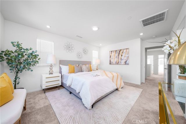 208 Bonita Ln, Rialto, CA 92376