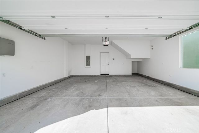 208 Bonita Ln, Rialto, CA 92376