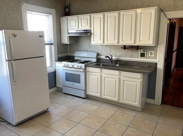 28 Litchfield Street 3, Boston, MA 02135