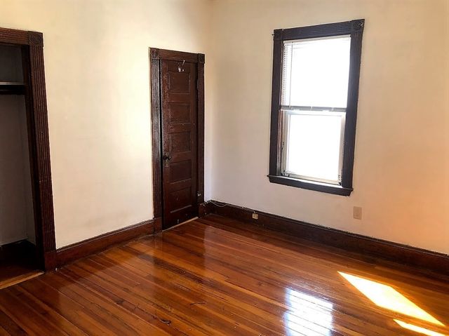 28 Litchfield Street 3, Boston, MA 02135