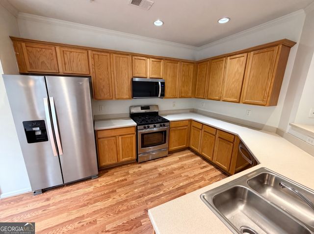 4660 Creekside Villas Way SE, Smyrna, GA 30082