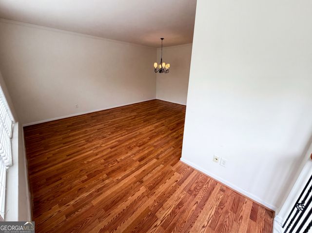 4660 Creekside Villas Way SE, Smyrna, GA 30082