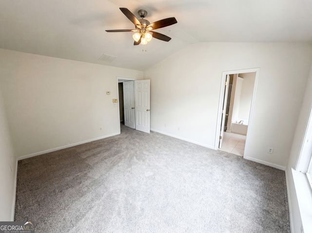 4660 Creekside Villas Way SE, Smyrna, GA 30082