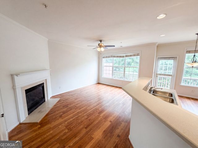 4660 Creekside Villas Way SE, Smyrna, GA 30082