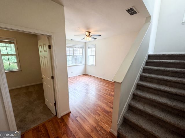 4660 Creekside Villas Way SE, Smyrna, GA 30082