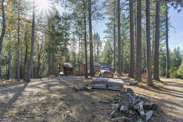 5060 Chestnut Ct, Georgetown, CA 95634