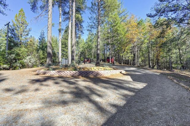 5060 Chestnut Ct, Georgetown, CA 95634