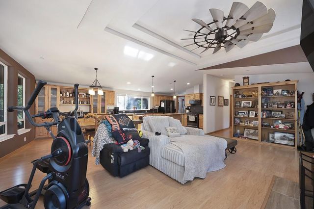 5060 Chestnut Ct, Georgetown, CA 95634