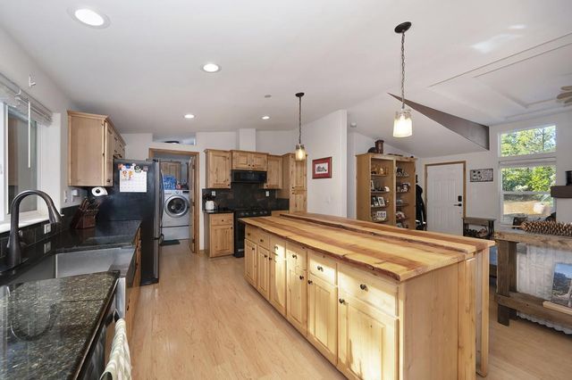 5060 Chestnut Ct, Georgetown, CA 95634