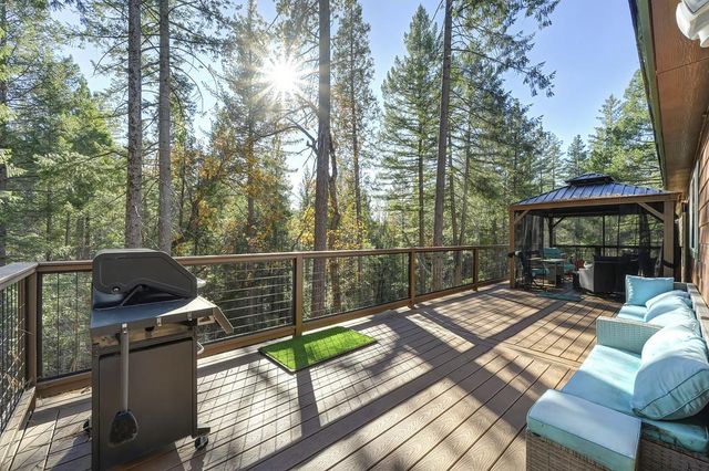 5060 Chestnut Ct, Georgetown, CA 95634