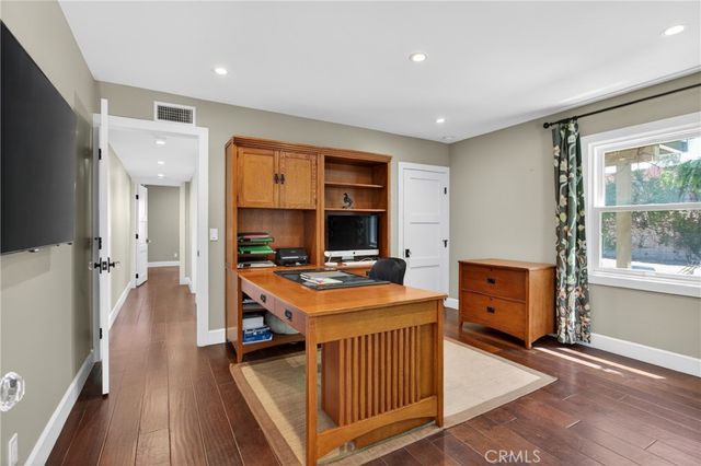 17066 Palmdale, Huntington Beach, CA 92647