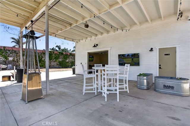 17066 Palmdale, Huntington Beach, CA 92647