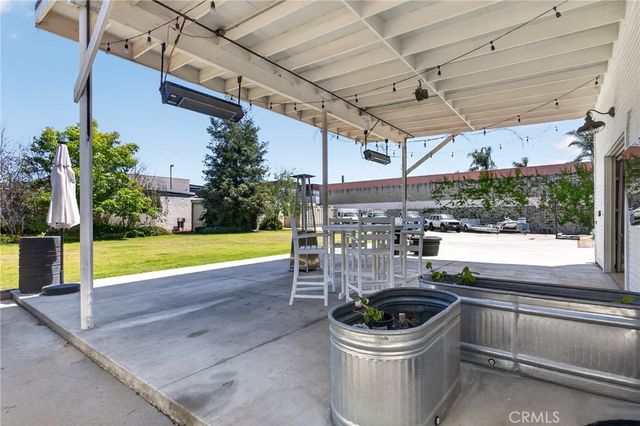 17066 Palmdale, Huntington Beach, CA 92647