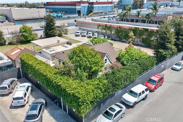 17066 Palmdale, Huntington Beach, CA 92647