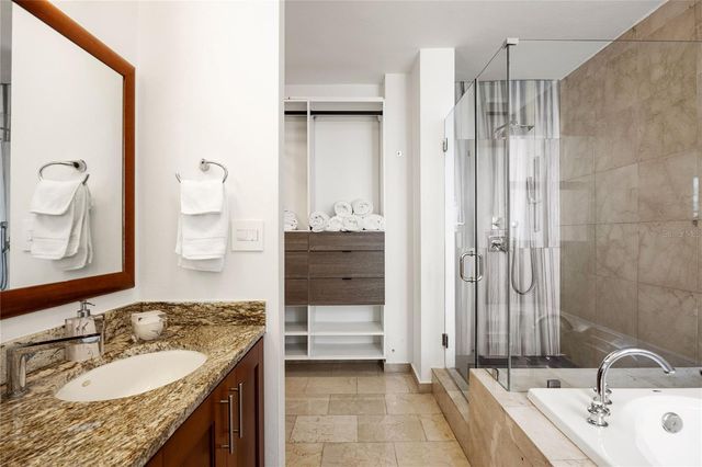 14 CARR 833 LA CIMA DE TORRIMAR 1001, Guaynabo, PR 00969
