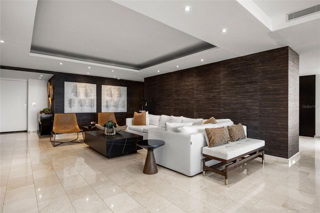 14 CARR 833 LA CIMA DE TORRIMAR 1001, Guaynabo, PR 00969