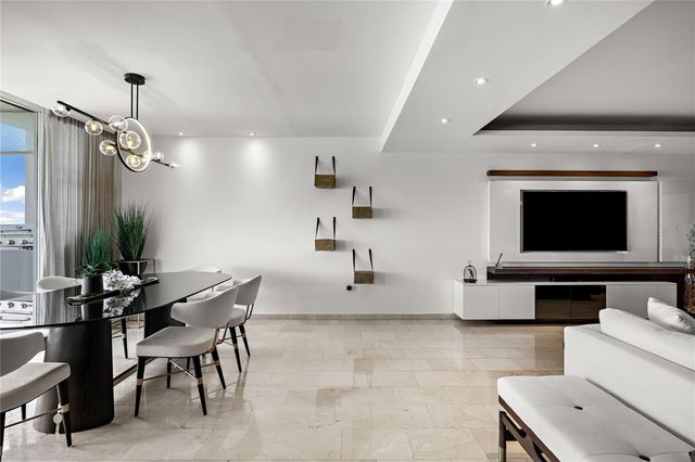 14 CARR 833 LA CIMA DE TORRIMAR 1001, Guaynabo, PR 00969