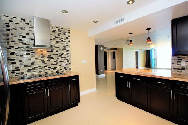 1360 S Ocean Boulevard 2806, Pompano Beach, FL 33062