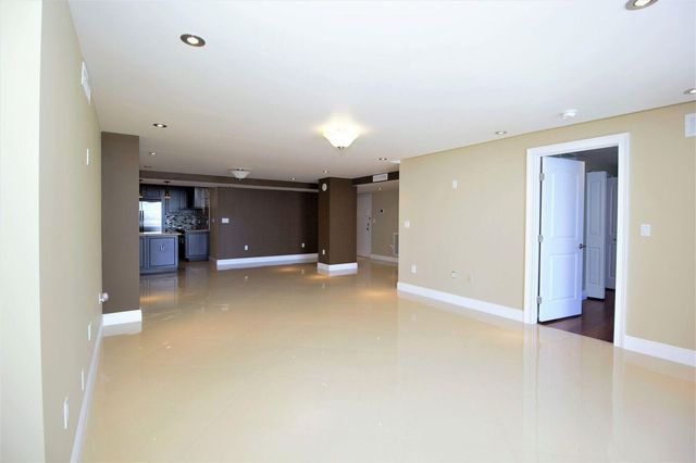 1360 S Ocean Boulevard 2806, Pompano Beach, FL 33062