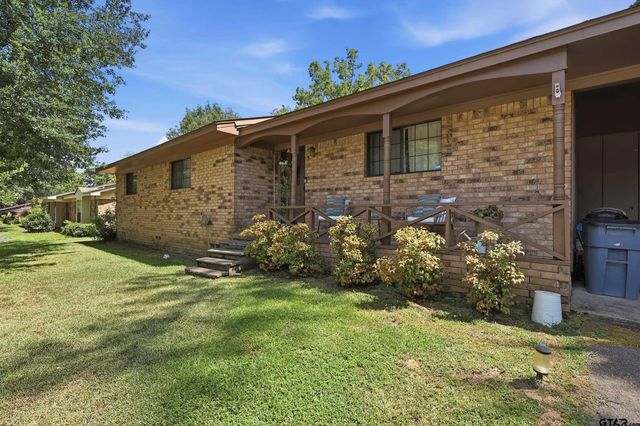 106 Highland DR, Pittsburg, TX 75686