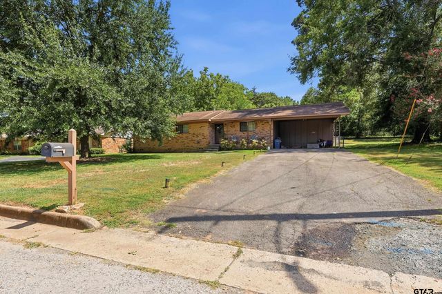 106 Highland DR, Pittsburg, TX 75686