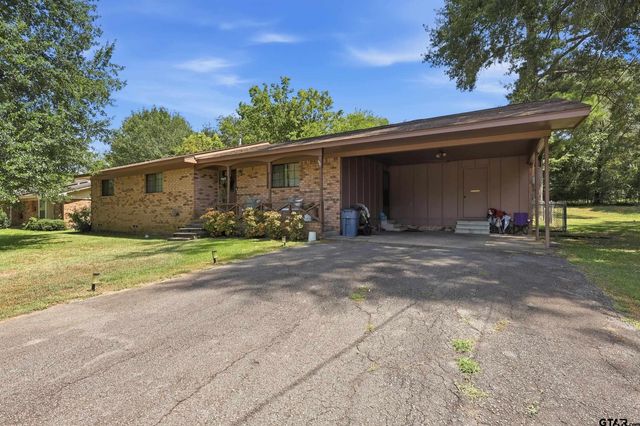 106 Highland DR, Pittsburg, TX 75686