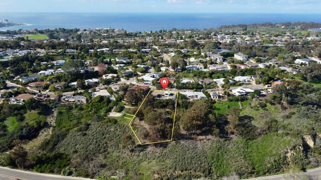 Image 26 of property listing at 3129 Bremerton Pl, La Jolla, CA 92037