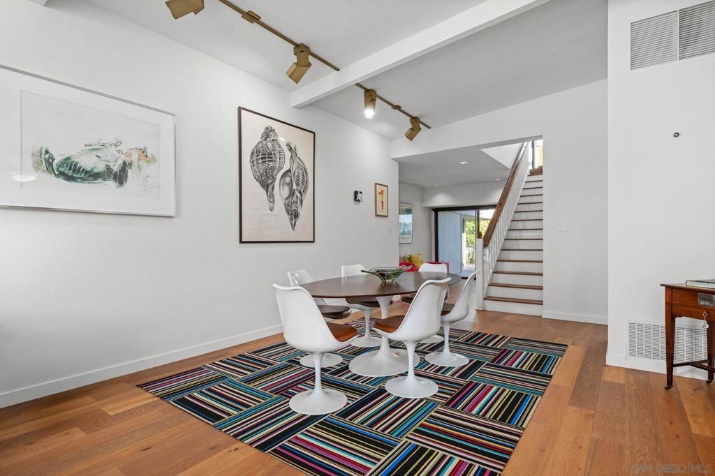 Image 6 of property listing at 3129 Bremerton Pl, La Jolla, CA 92037